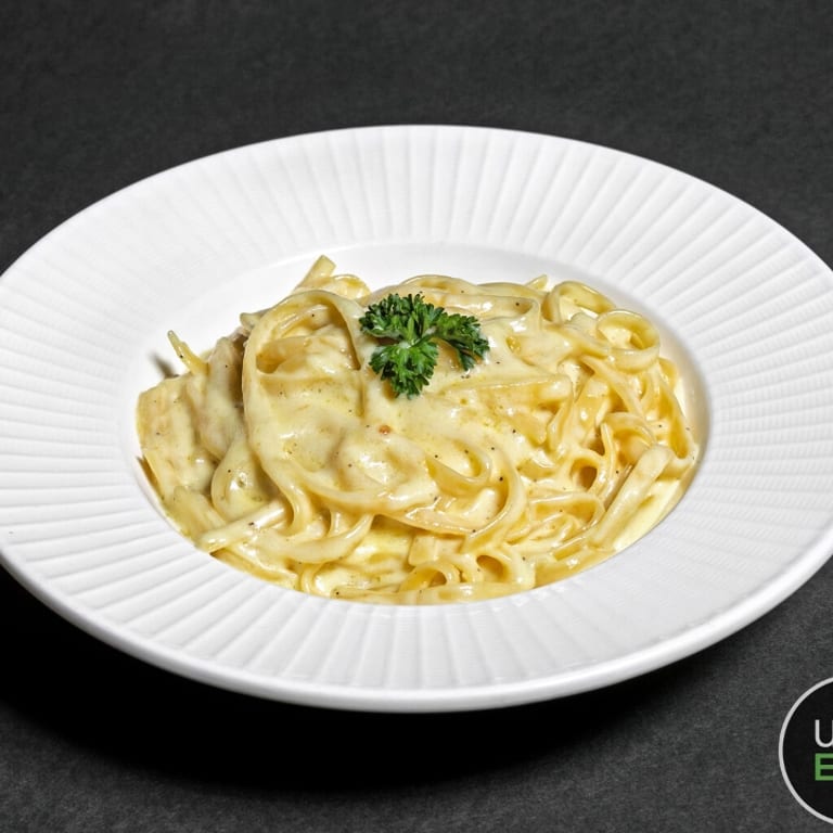 Fettuccine Alfredo Delight